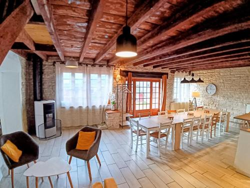 Marigny-les-Reullee Bed & Breakfast | La Clé des Champs B&B