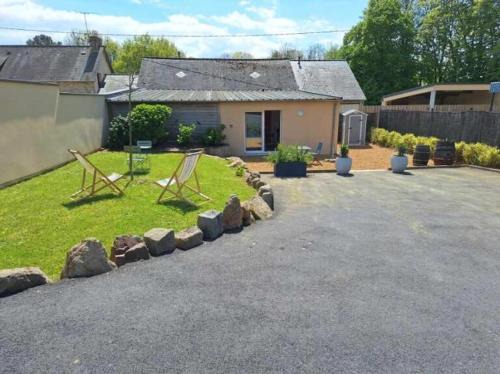 Saint-Quentin-sur-le-Homme Apartment | La Clé du Chesnot