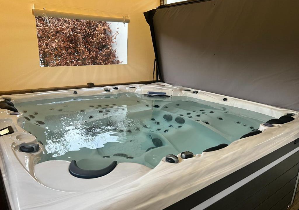 Jumieges House | La Clef d'Argent - Jardin, jacuzzi et vue sur la Seine