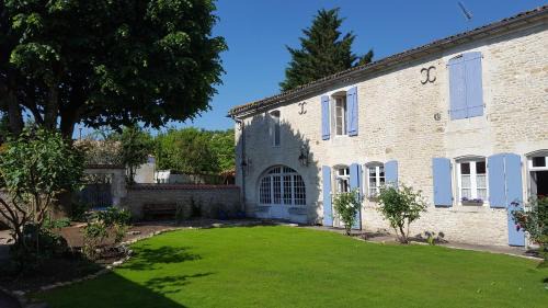 Champagne-les-Marais Bed & Breakfast | La Closeraie
