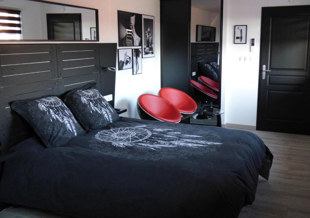 Baume-les-Dames Bed & Breakfast | La Colline aux Yeux Doubs