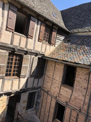Conques House | LA CONQUISE
