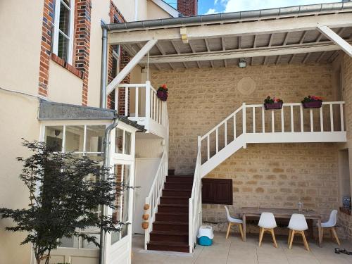 Mareuil-sur-Ay Bed & Breakfast | La Cour des Marotiers