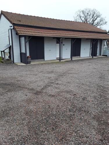 Charrin House | La crapaudiere