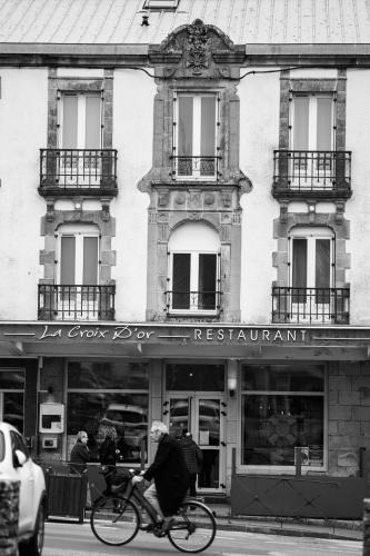 Le Faouet Hotel | LA CROIX D'OR LOGIS Hôtels