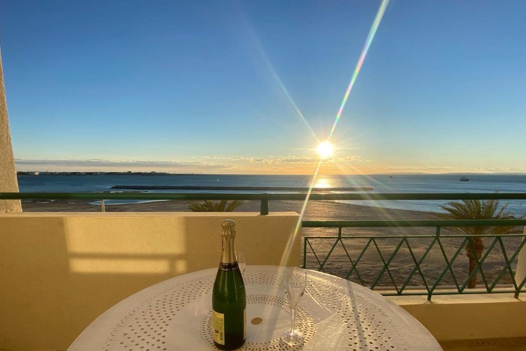Le Grau-Du-Roi Apartment | La Croix du Sud superbe appartement en duplex 2 chambres vue mer