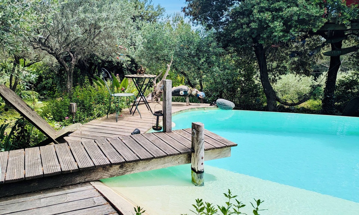 Sommieres House | La Crouzade, mas de caractère à Sommieres