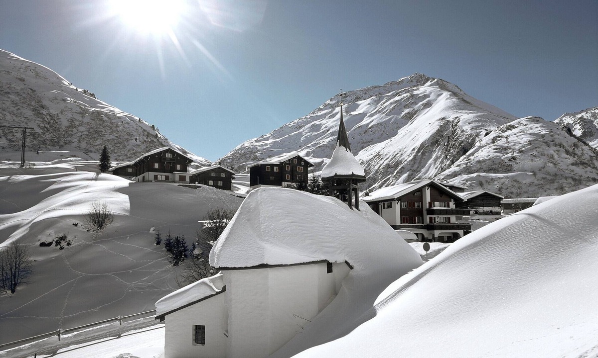 Sedrun Hotel | La Cruna Hotel-Restaurant