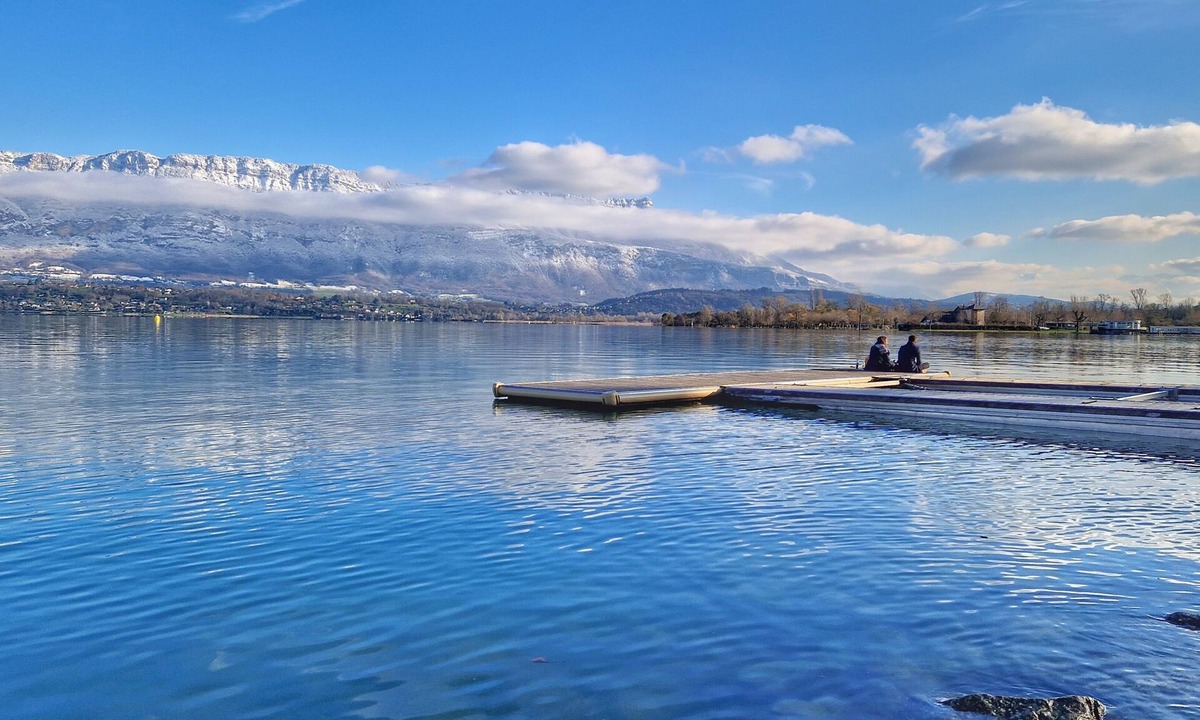 Le Bourget-du-Lac House | La Dent du Chat: Sophie’s pearls: