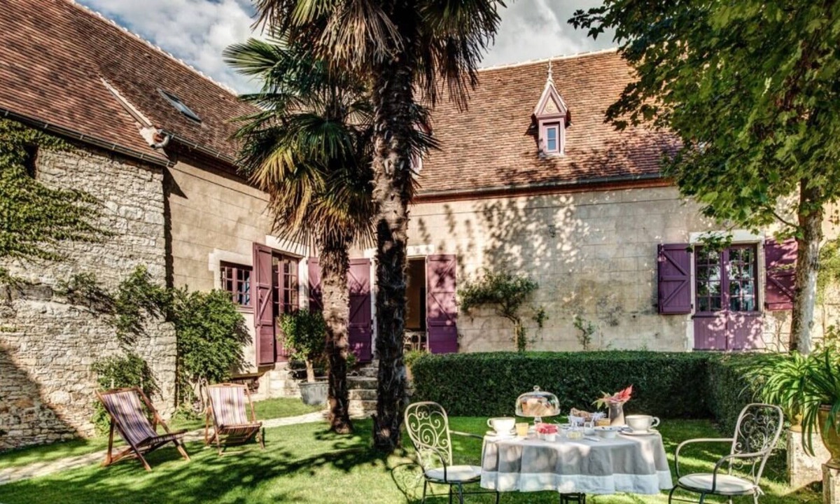 Martel House | La Devinie