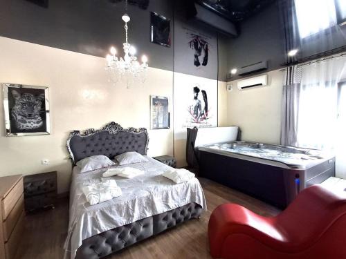 Charavines Apartment | La discrète romantique, appartement avec jacuzzi