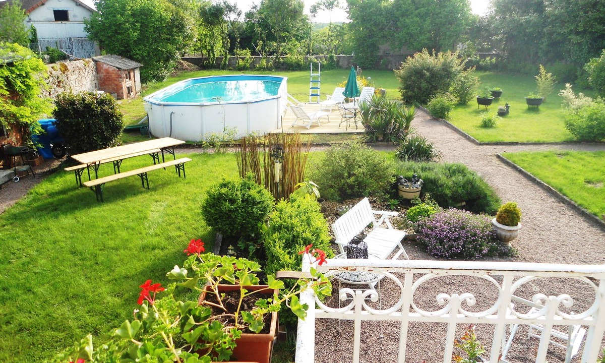 La Roche-en-Brenil Cottage | LA DOLCE VITA COUNTRY !