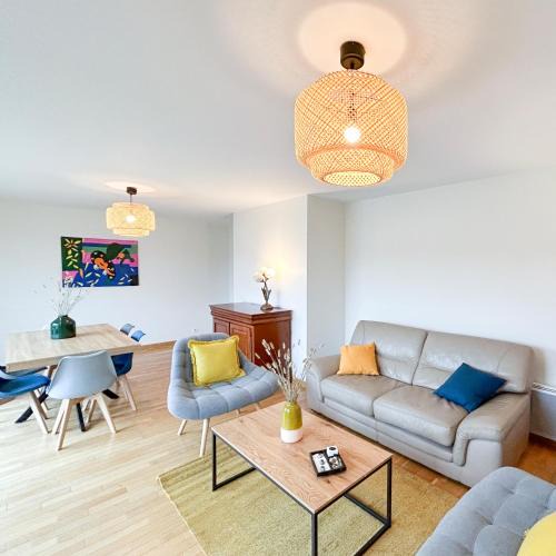 Saint-Cyr-l'Ecole Apartment | La Douce Évasion à 13 minutes du château de Versailles