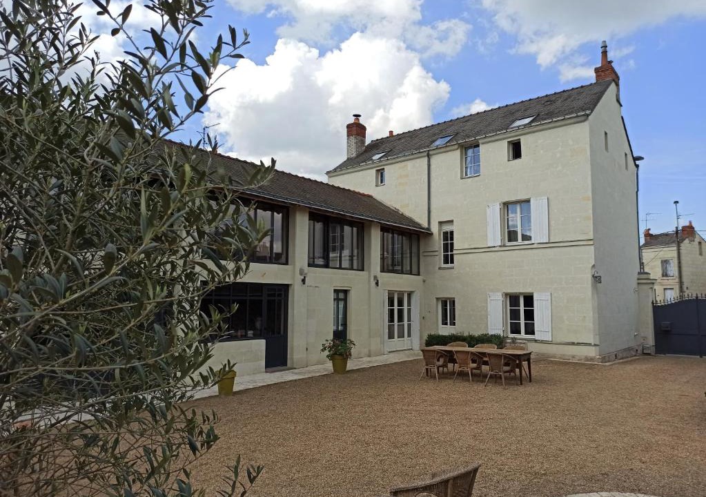 Bagneux Bed & Breakfast | La douceur Saumuroise avec petit déjeuner
