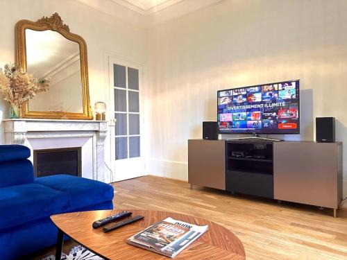 Faubourg North Apartment | La Duchesse de Bourgogne