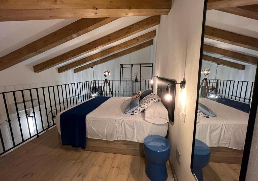 Elche De La Sierra Apartment | La Encantada 2