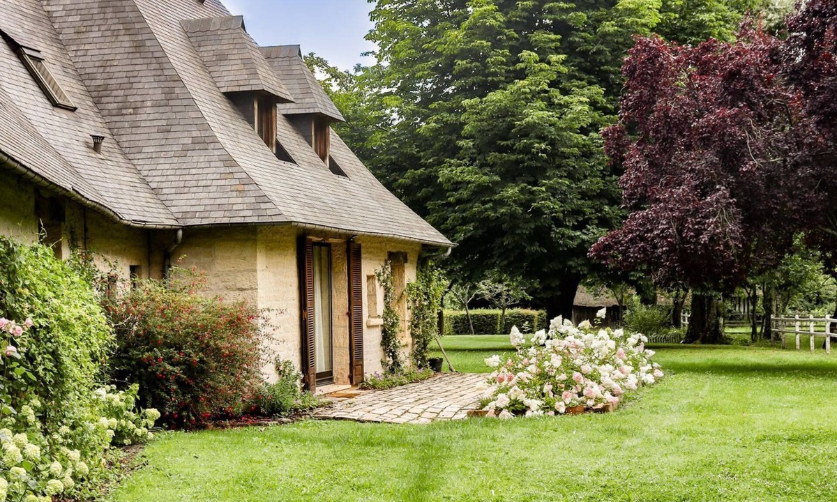 Epaignes Villa | La Faisane - Five Bedroom Villa, Sleeps 10