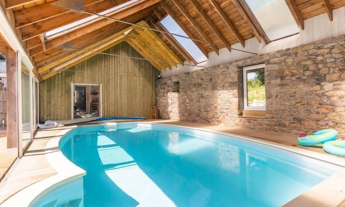 Coat-Meal House | La Ferme by Interhome