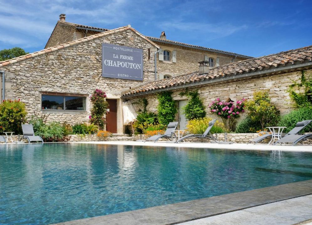 Grignan Hotel | La Ferme Chapouton - Teritoria