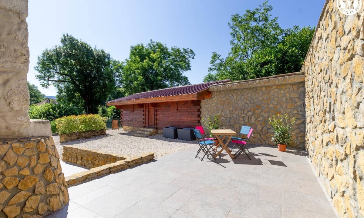 Chanaz House | LA FERME D'YVONNE - CHANAZ