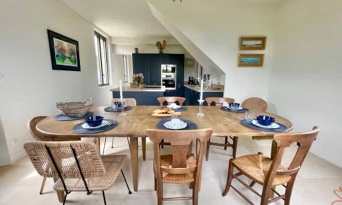Benerville-sur-Mer Cottage | La Ferme de Bénerville - View of the sea and countryside