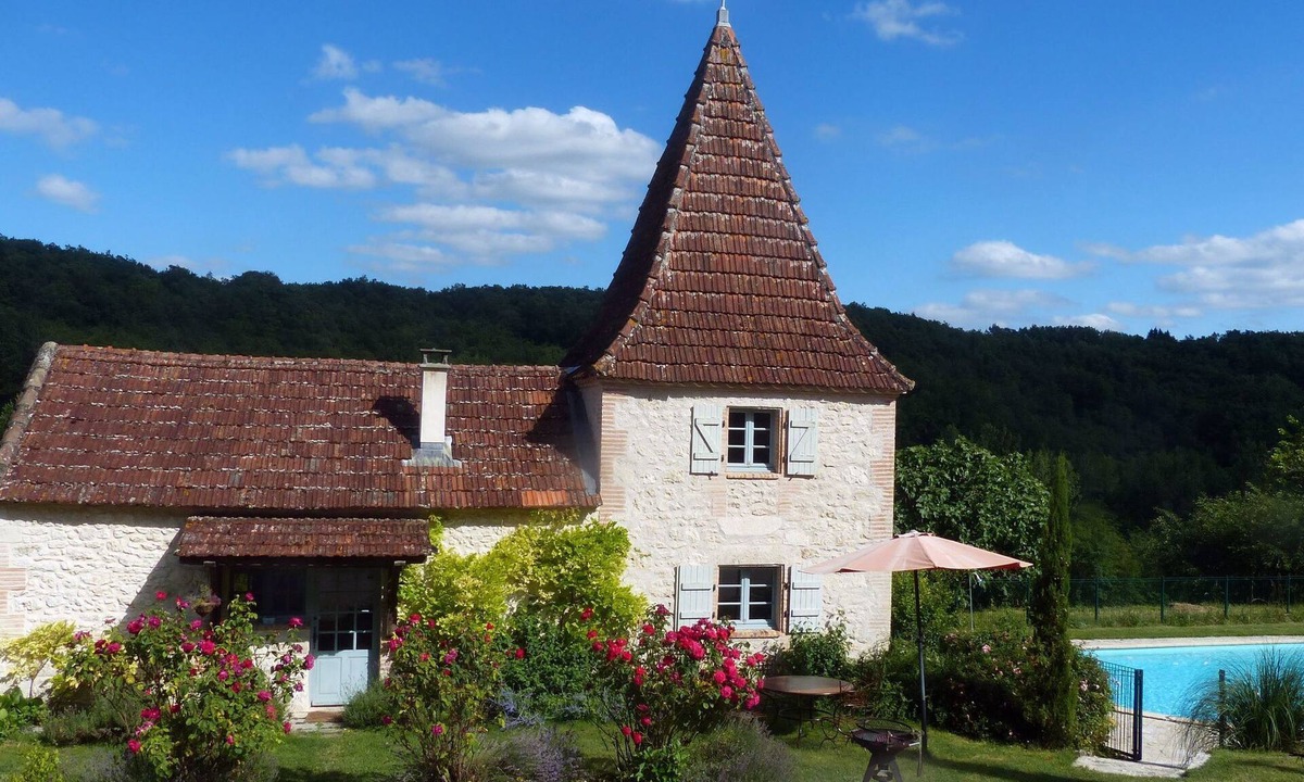 Montagudet House | La Ferme des Paons by Interhome