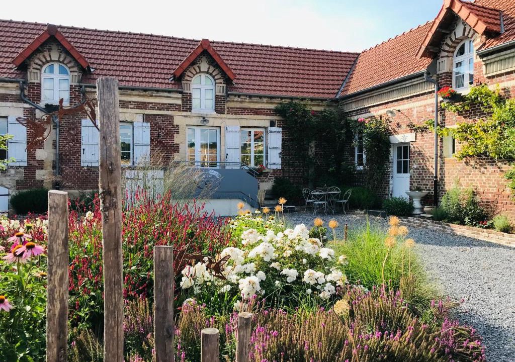 Gury Bed & Breakfast | La Ferme du P'tit Colibri