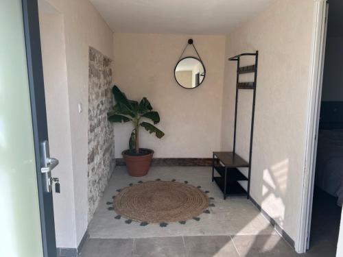 Roye Apartment | La Ferme