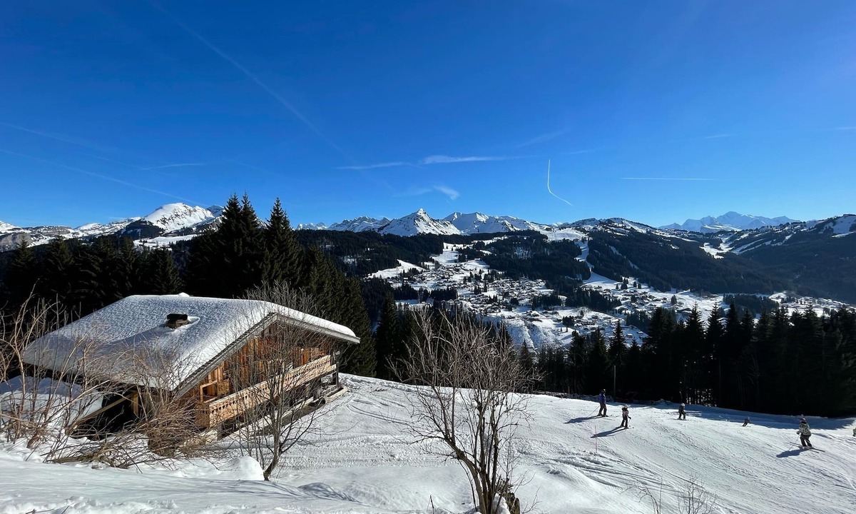 Les Gets Ski Chalet | La Ferme is an old alpine