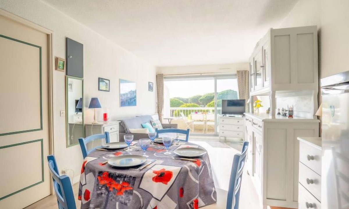 Le Grau-Du-Roi Apartment | La Frégate by Interhome