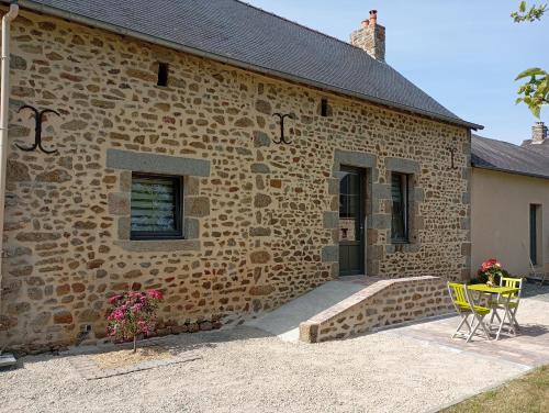 Gesvres House | La garçonnière