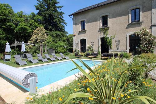 Champagnac-la-Riviere House | La gare aux oiseaux