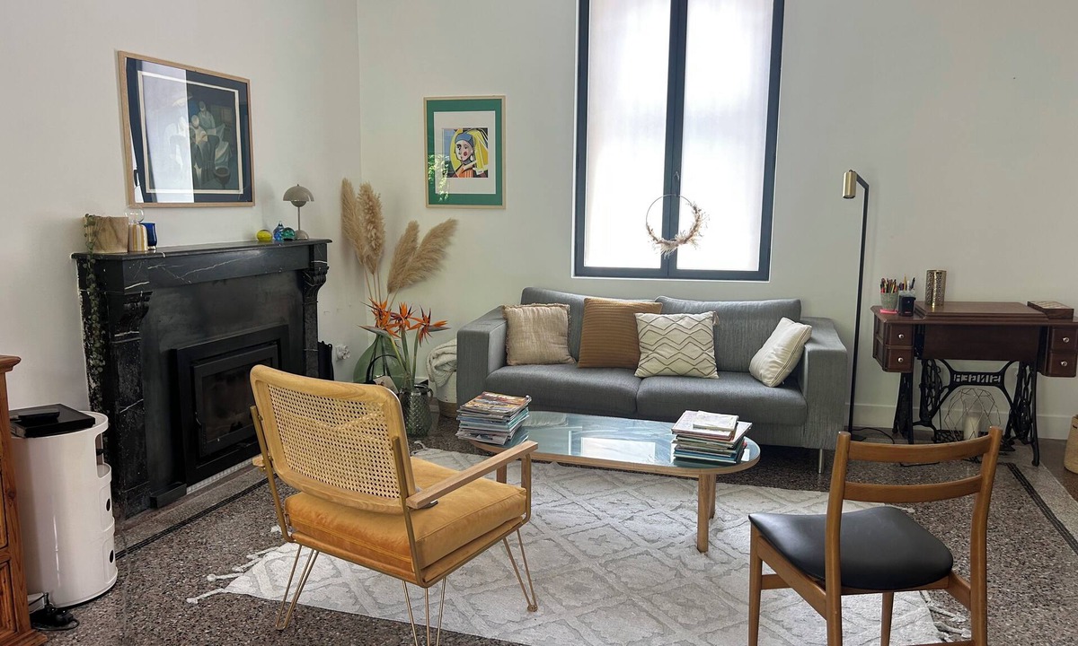 Saint-Martin House | La Gare - Town house with terrace.