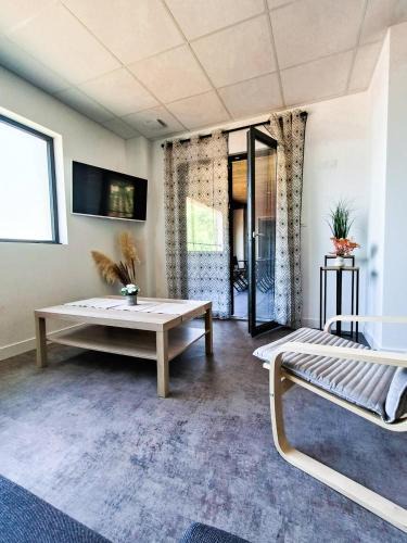 Ampuis Apartment | La Gaufrette