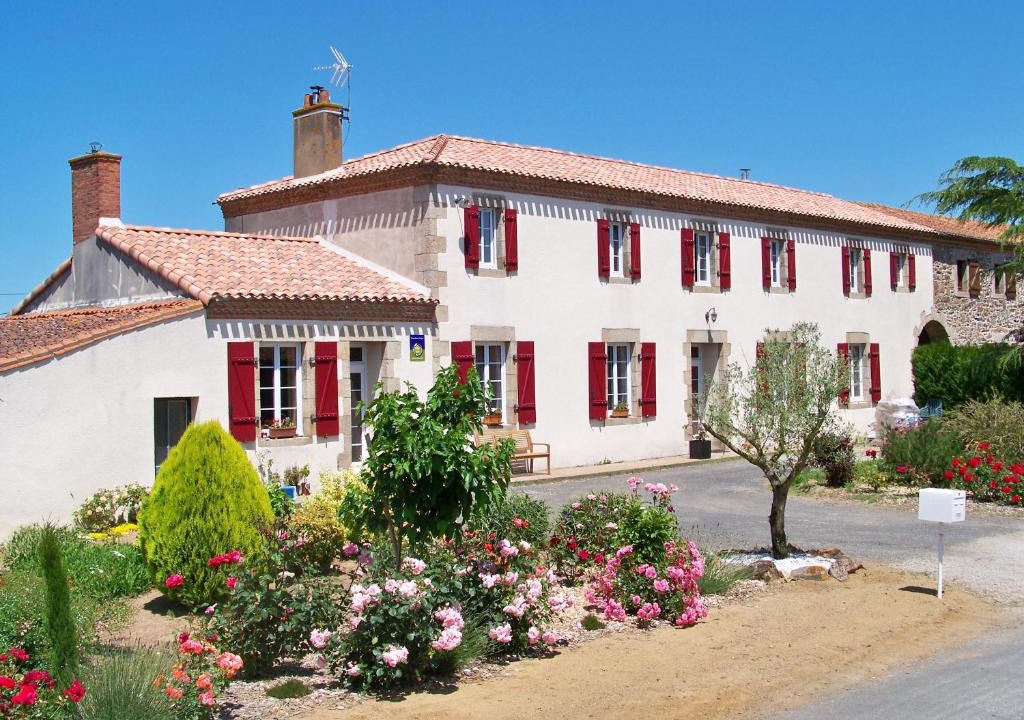Tillieres Bed & Breakfast | La Genoise
