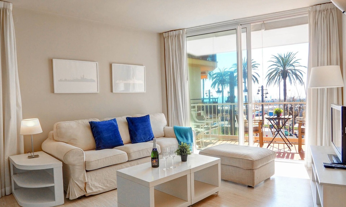 Sitges Town Center Apartment | La Gioia 1 by Hello Homes Sitges