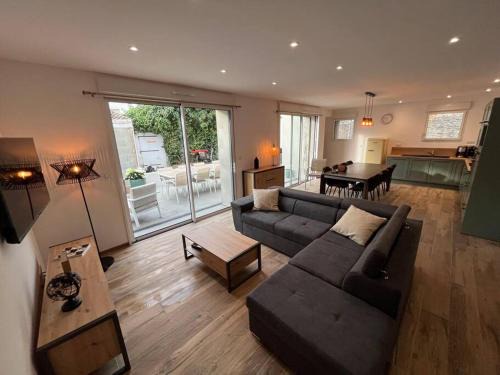 Saint-Gilles-Croix-de-Vie House | La Girase