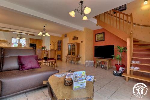 Saint-Senoux House | La giseline