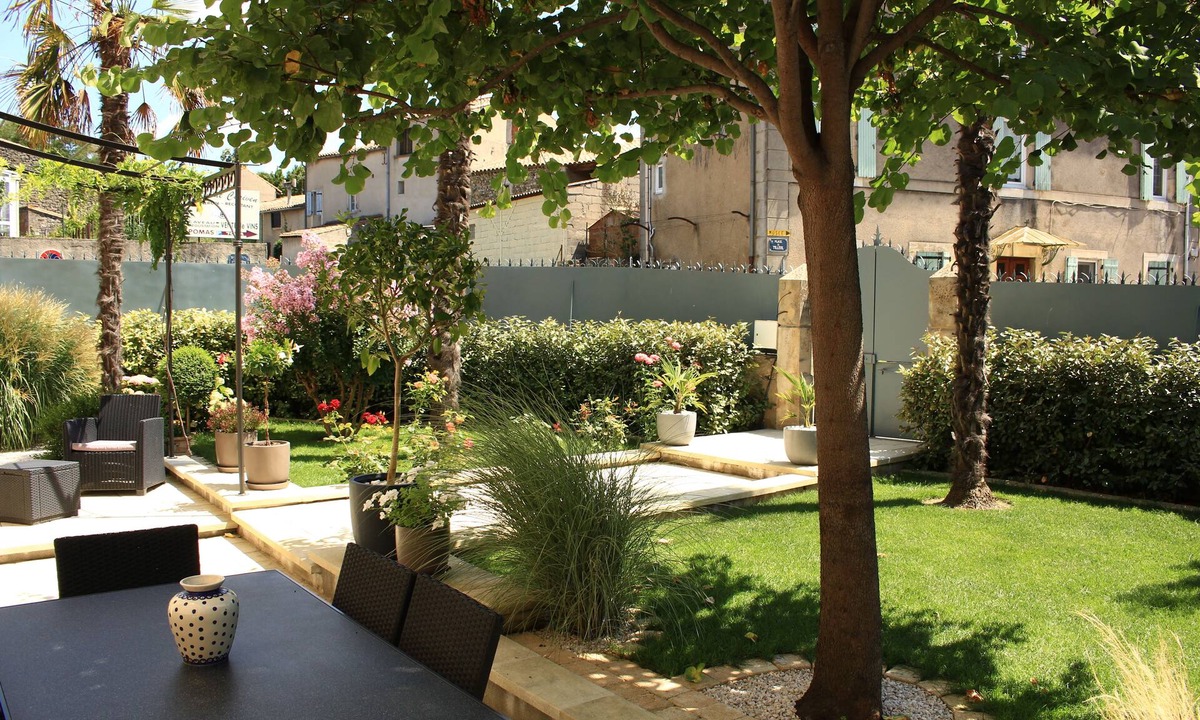 Pomas Bed & Breakfast | La Glycine Blanche