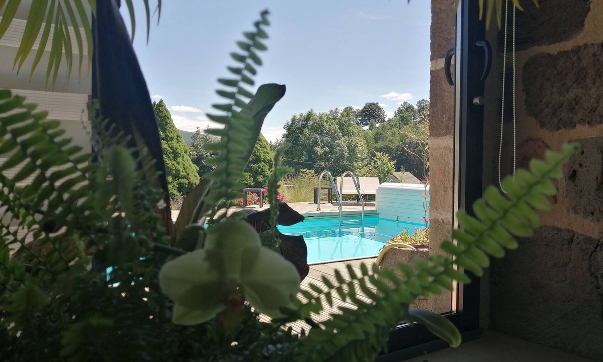 Saint-Jacques-des-Blats House | La Grange d'Ambraloup