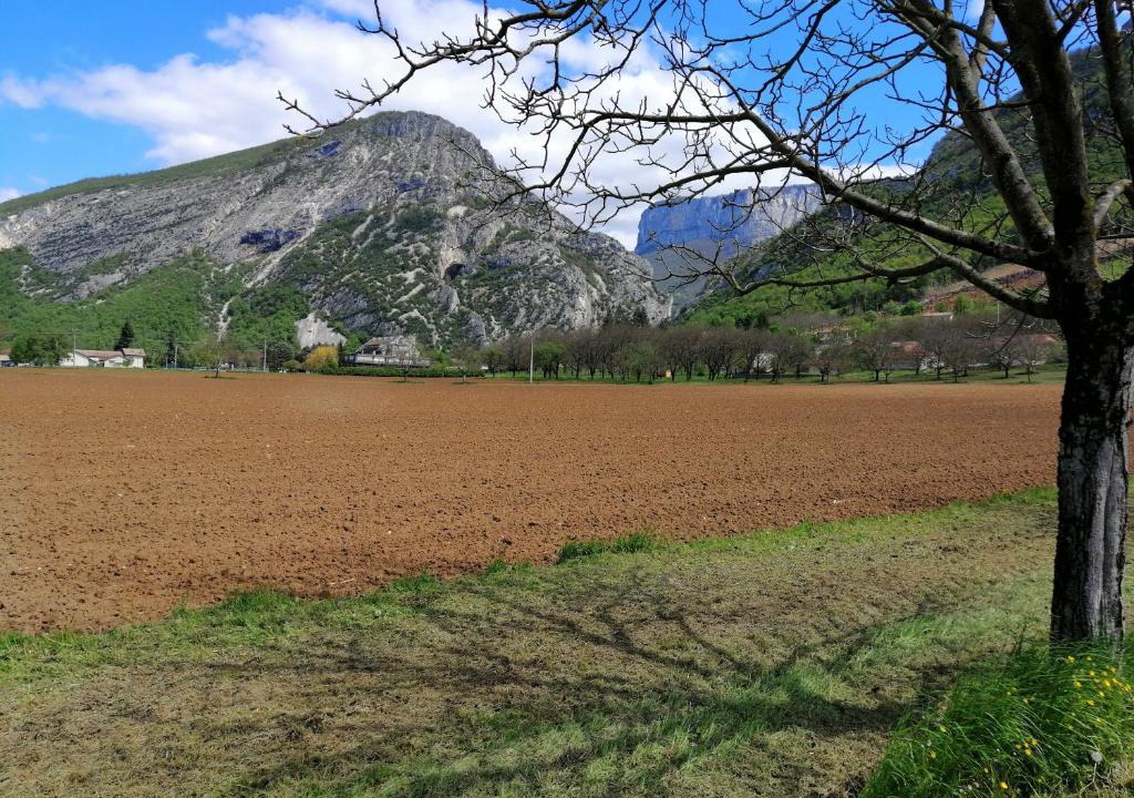 Saint-Jean-en-Royans Apartment | la grande chambre