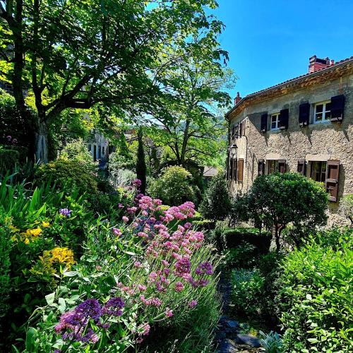 Chanteuges Bed & Breakfast | La Grande Maison á Chanteuges
