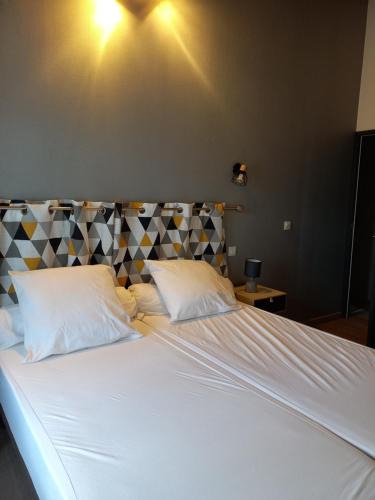 Les Fosses Apartment | LA GRANDE MATHINEO