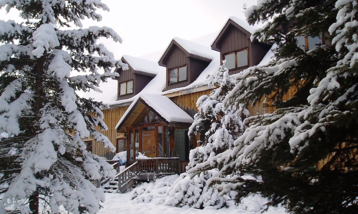 Wakefield Bed & Breakfast | La Grange Country Inn
