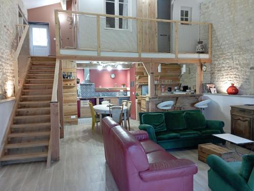 Gourville House | La grange d'Isabelle