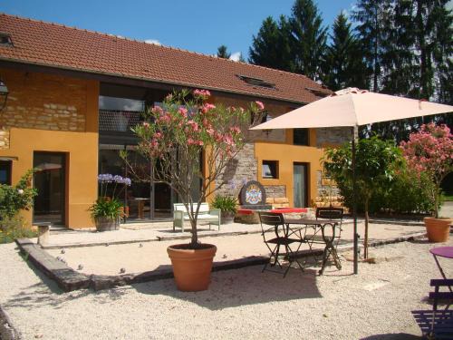 Charrey-sur-Saone Bed & Breakfast | la Grange de Félicie
