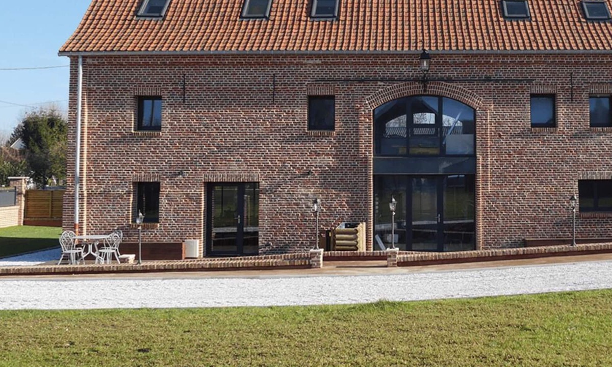 Cambron House | La Grange des Rosiers, Pool and Jacuzzi