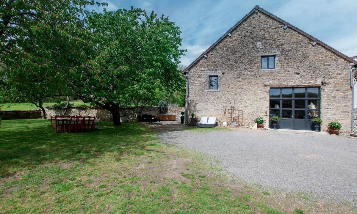 Dracy-les-Couches House | La Grange - Dracy LES Couches