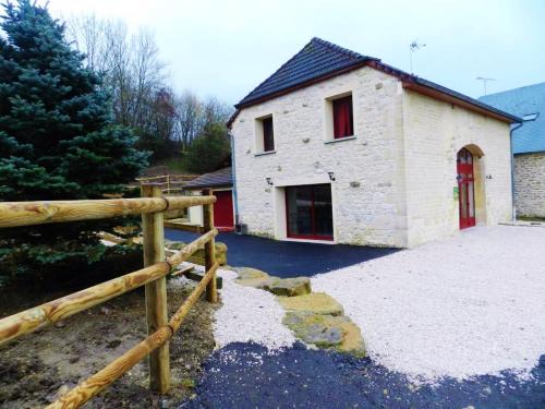 Vaux-Montreuil House | La grange