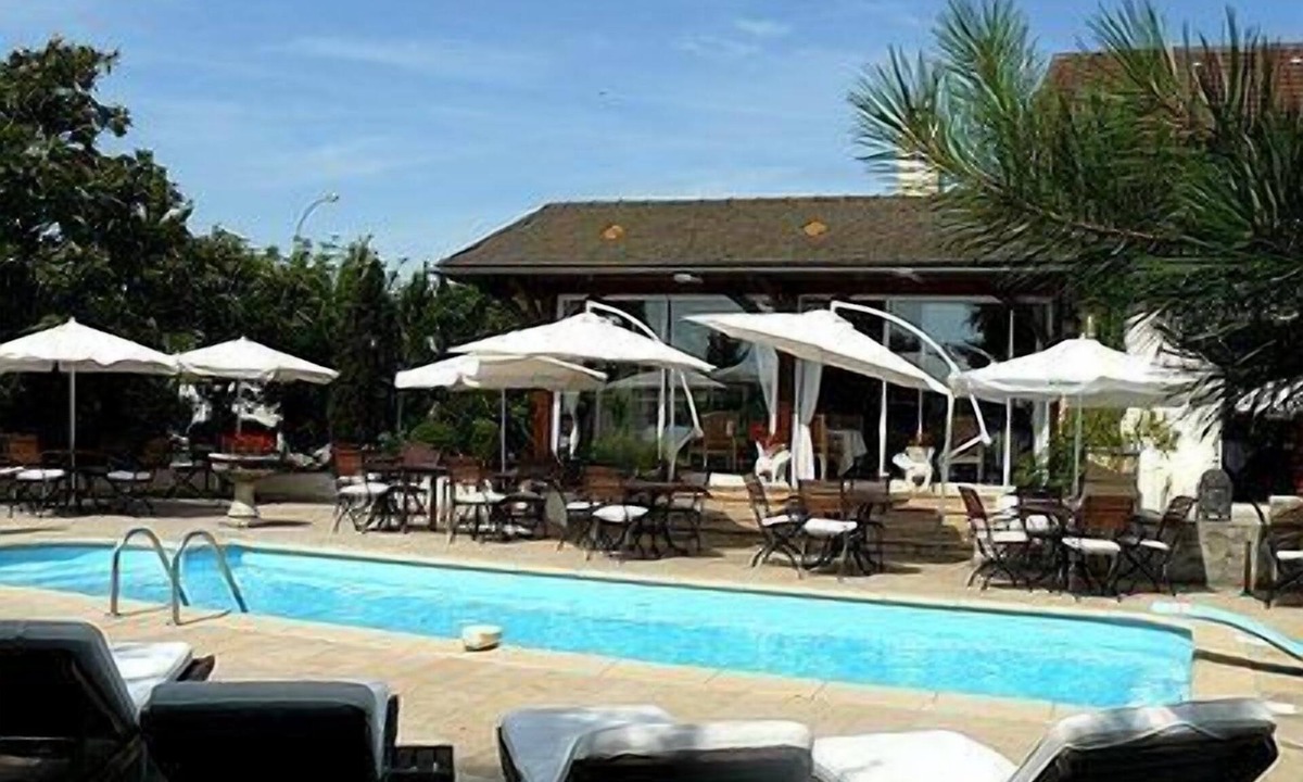 Ladoix-Serrigny Hotel | La Gremelle